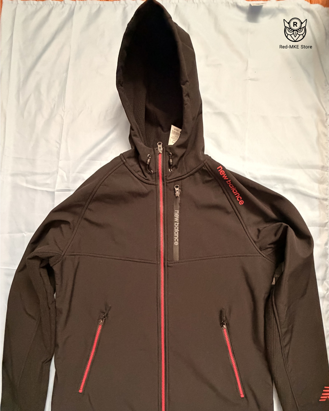 Chaqueta New Balance - Performance Hybrid Hoodie (Negra/Rojo)