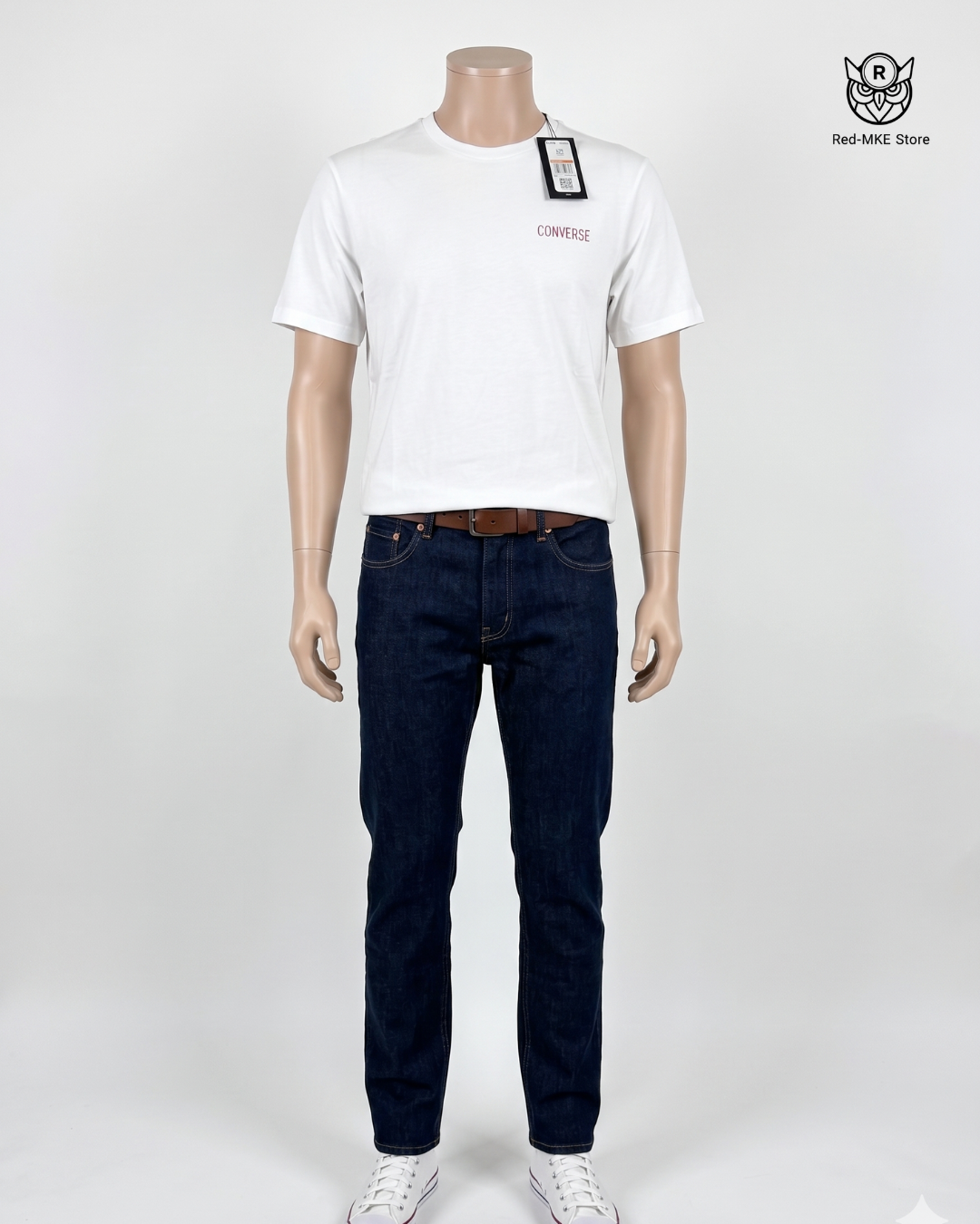 Playera Converse Left Chest Logo – Estilo Minimalista & Esencia Urbana
