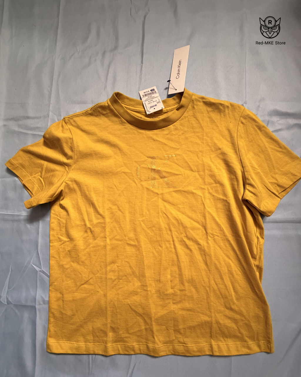 Camiseta Calvin Klein - Essential Yellow V-Neck