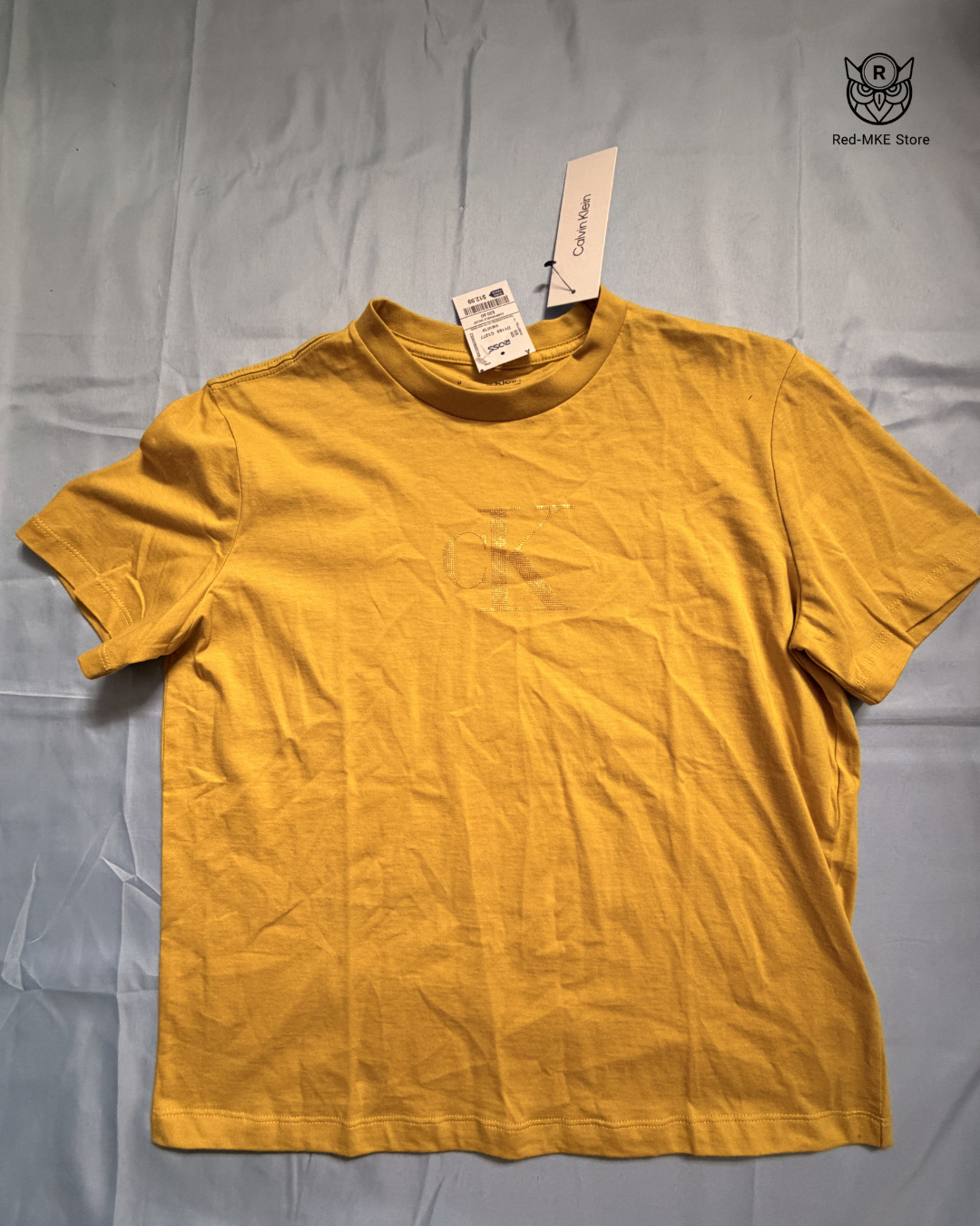 Camiseta Calvin Klein - Essential Yellow V-Neck