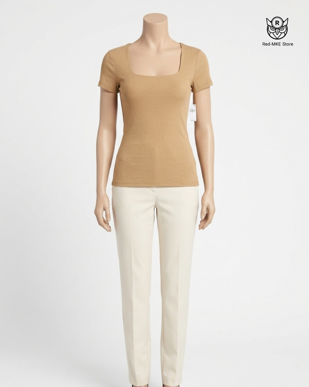 Camiseta lisa beige cuello redondo