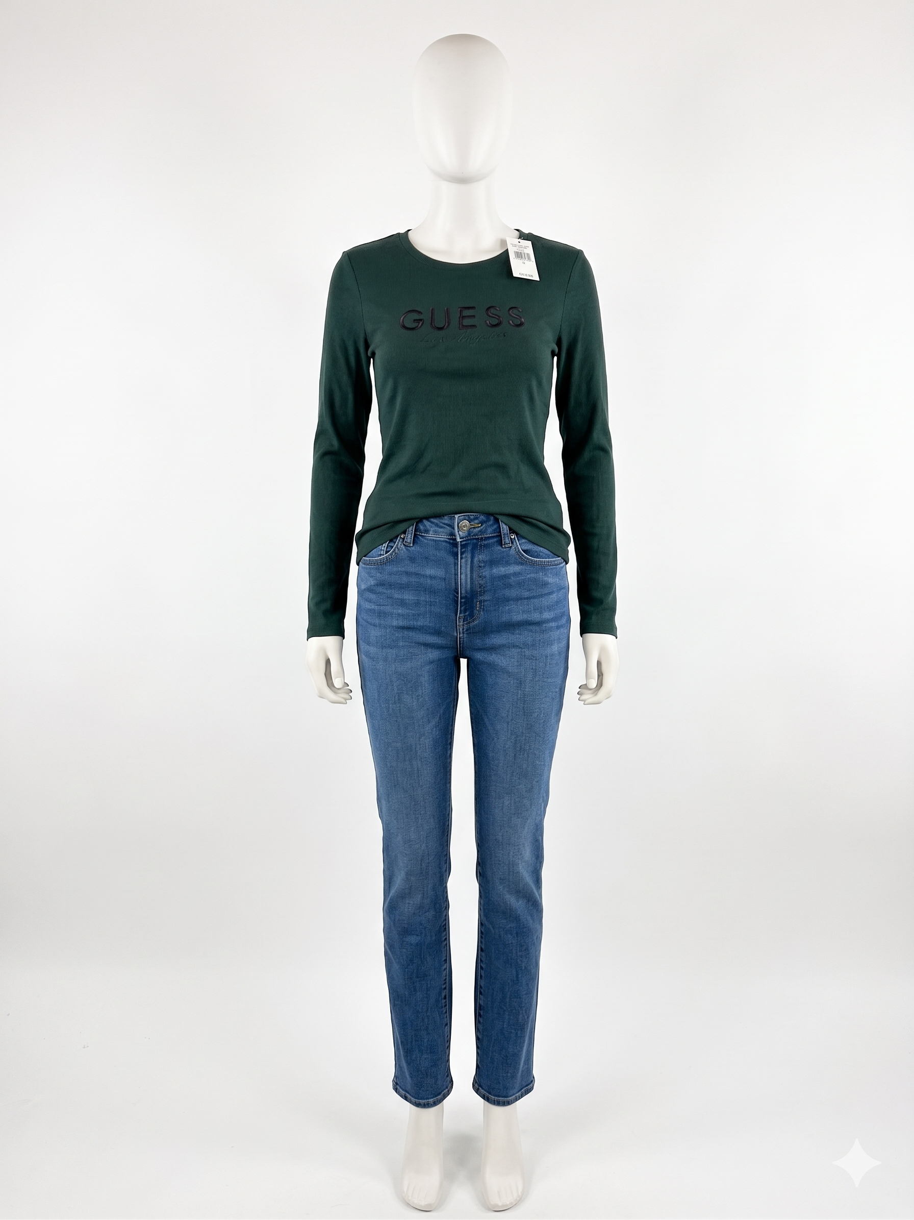 Playera Guess Los Angeles Long Sleeve Tee – Sofisticación Urbana & Confort Con Estilo